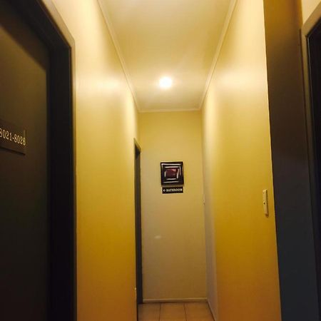 กีวี แอร์พอร์ต แบ๊คแพคเกอร์ Hostel โอ๊คแลนด์ ภายนอก รูปภาพ